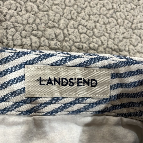 Lands’ End Shorts - Picture 2 of 3